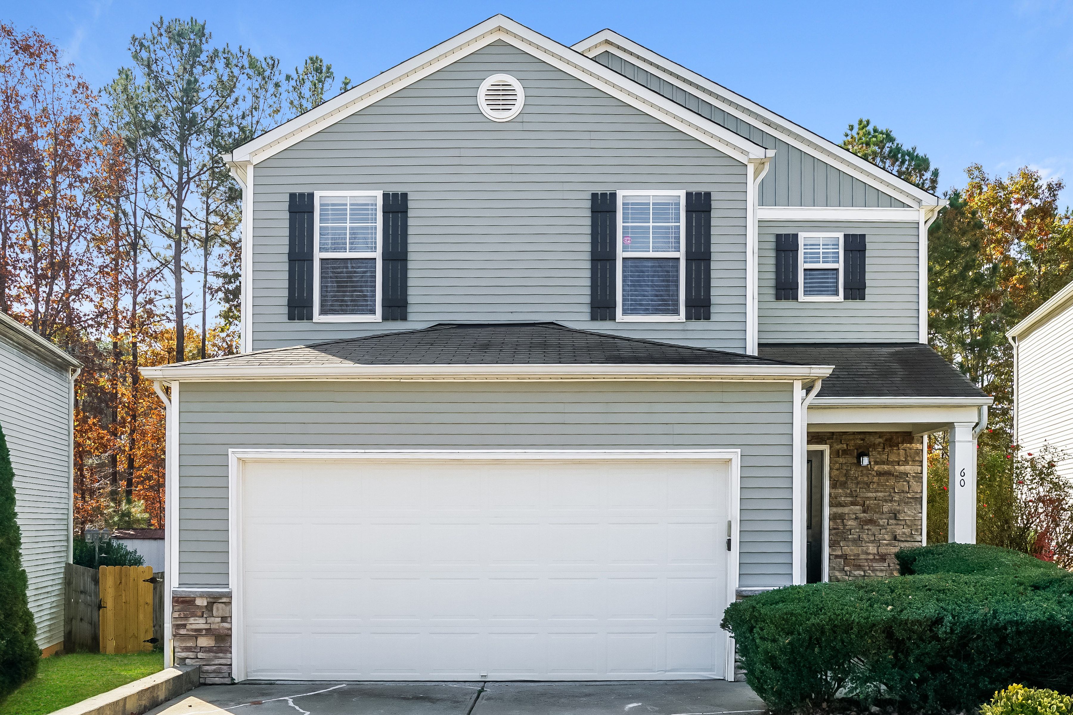 60 BUCKLEIGH DR CLAYTON, NC 27527